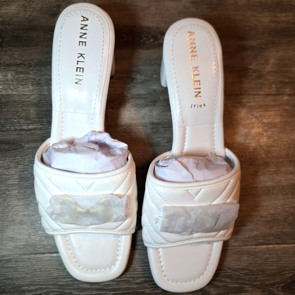 Anne Klein‎ Shoes 11